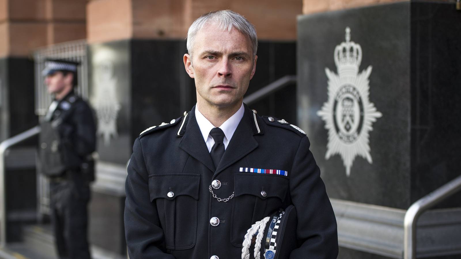mark-bonnar-as-dcc-mike-dryden-in-line-of-duty.jpg