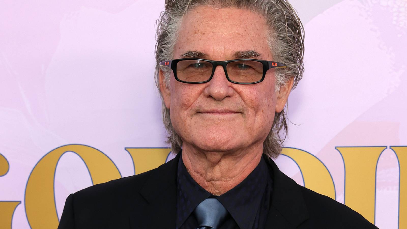 1757280460_kurt-russell-on-the-red-carpet.jpg