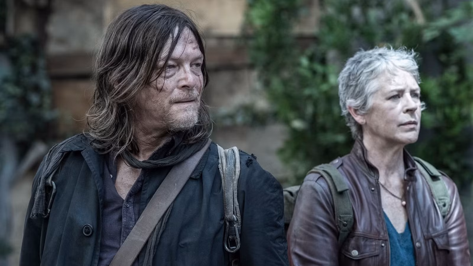 1759156583_daryl-and-carol-in-the-uk-in-daryl-dixon.jpg