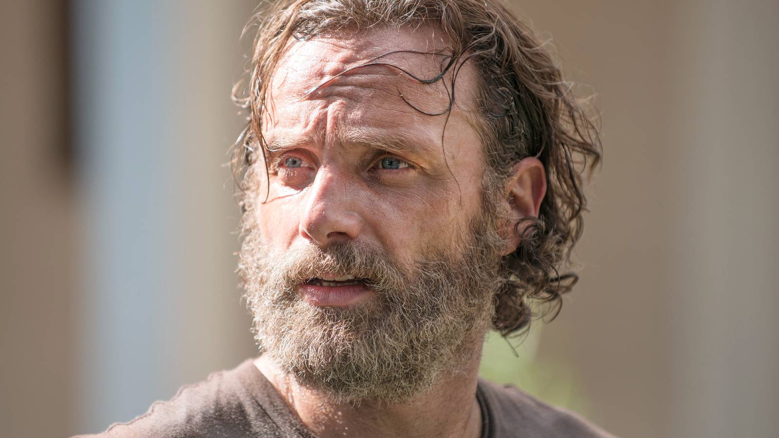 andrew-lincoln-as-rick-in-the-walking-dead.jpg