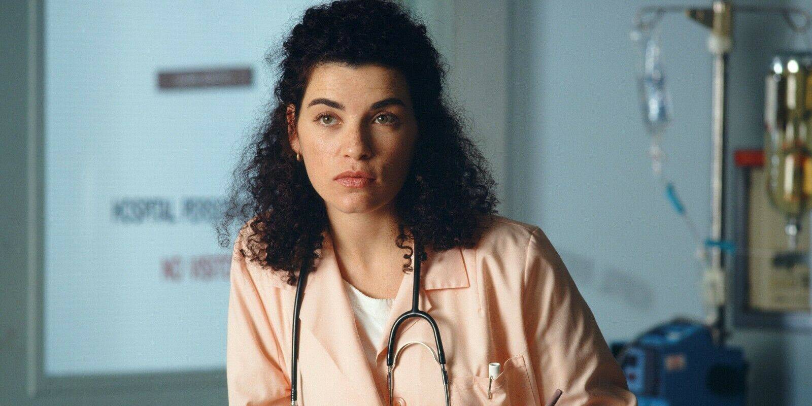 er-nurse-caro-hathaway-looking-unamused.jpg