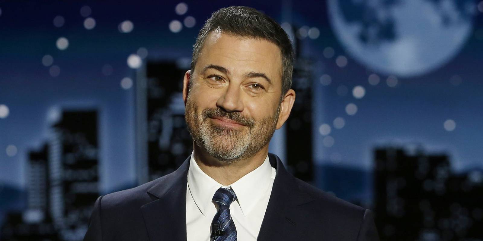 jimmy-kimmel-smiling-on-late-night.jpg