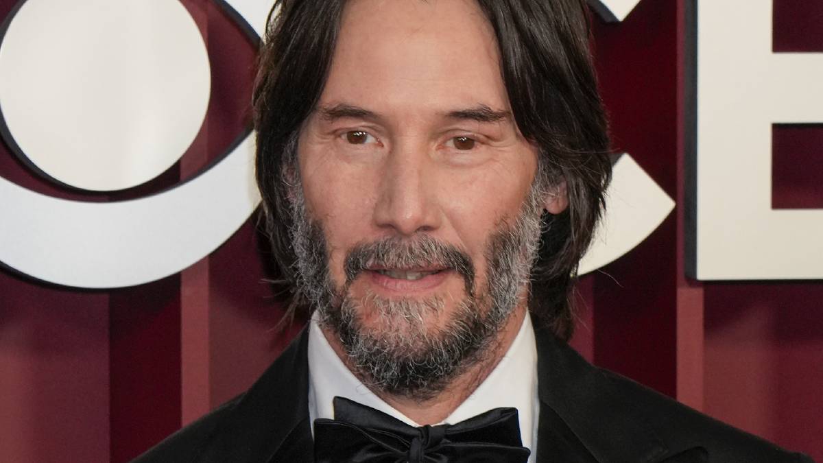 keanu-reeves-at-the-tony-awards.jpg