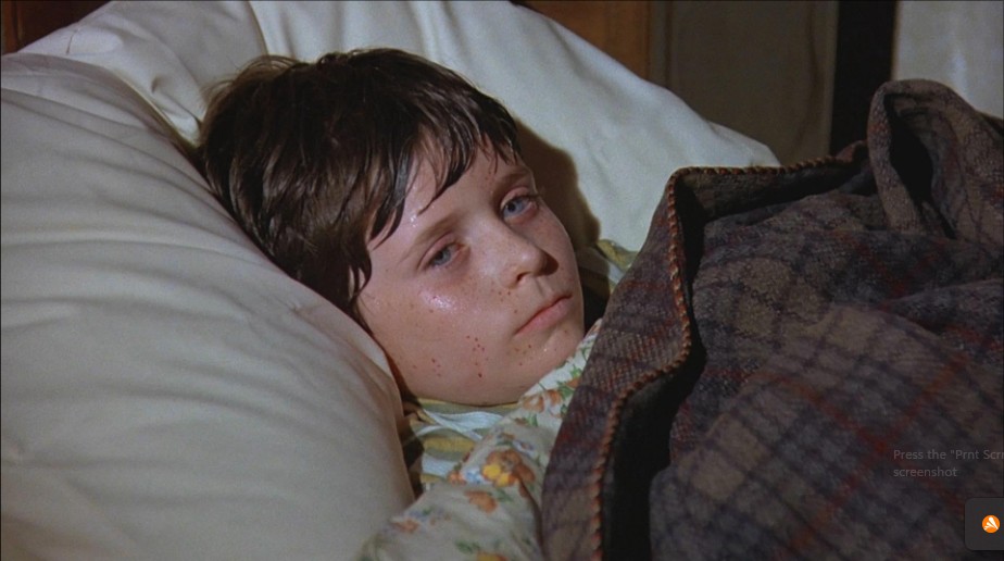 video-section-banner-image