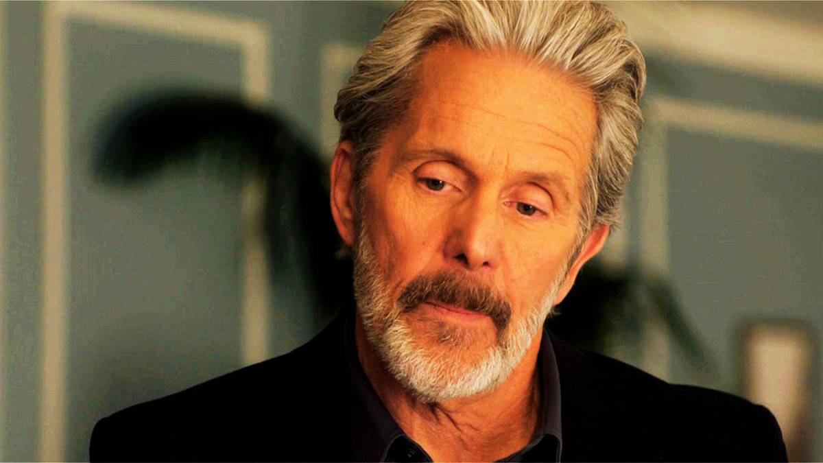 NCIS Season 23 Is Hinting That Parker Will Lose Vance As An Ally parker-in-ncis-season-22-episode-20-looking-frustrated.jpg