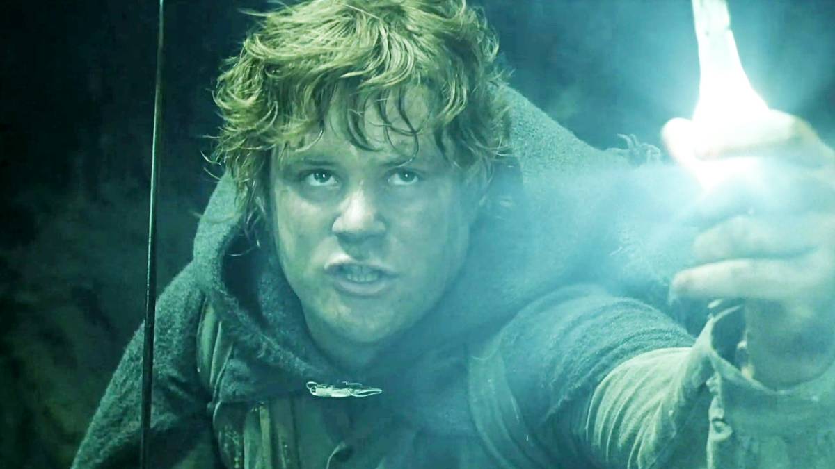 The Lord of the Rings Monster Celebrated In Black Metal Music sam-sean-astin-holding-the-phial-of-galadriel-and-a-sword-in-the-lord-of-the-rings_-the-return-of-th.jpeg