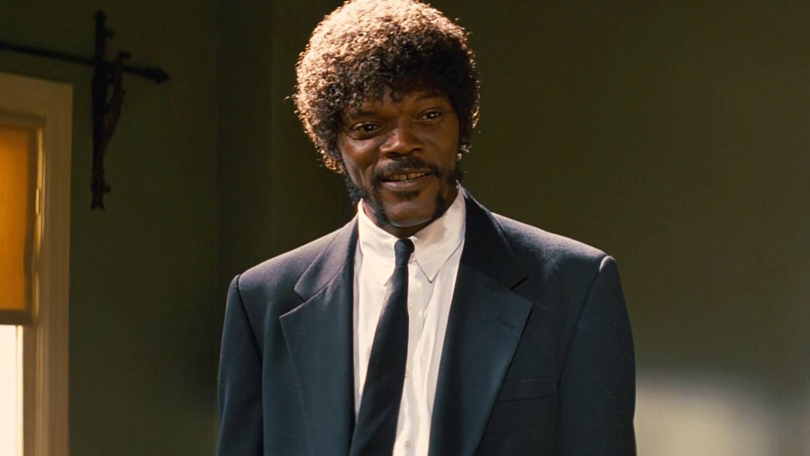 samuel-l-jackson-is-smiling-in-pulp-fiction.jpg