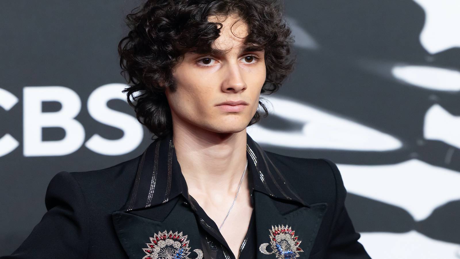 Examining the Suspicious Success of a New Pop Star