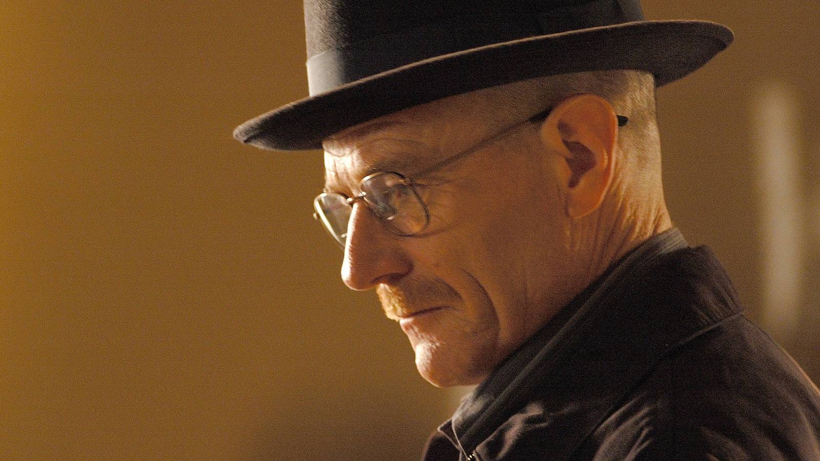 walter-white-bryan-cranston-as-heisenberg-looking-off-to-the-side-in-breakinga-bad.jpg