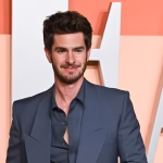 andrew-garfield-at-vanity-fair-oscar-party.jpg
