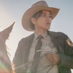 bernadette-manuelito-jessica-matten-on-horseback-in-netflix-s-dark-winds.jpg