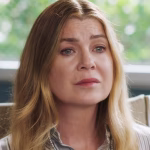 ellen-pompeo-as-meredith-grey-in-grey-s-anatomy-season-21-episode-18-1.jpg
