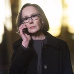 mr-kaplan-on-her-cell-phone-in-the-blacklist.jpg