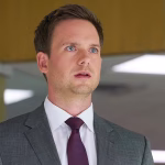 patrick-j-adams-as-mike-ross-in-suits.jpg