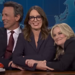 seth-meyers-tina-fey-amy-poehler-on-snl-weekend-update.png