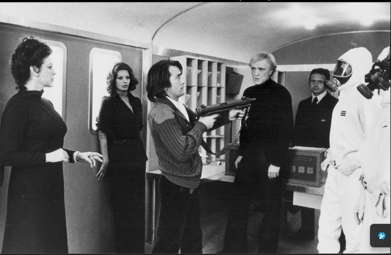 video-section-banner-image